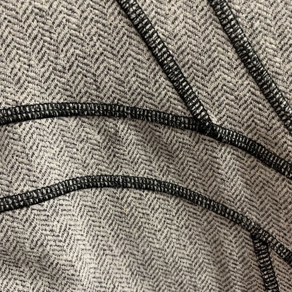 Define Cropped Jackey - Picture 4 of 5